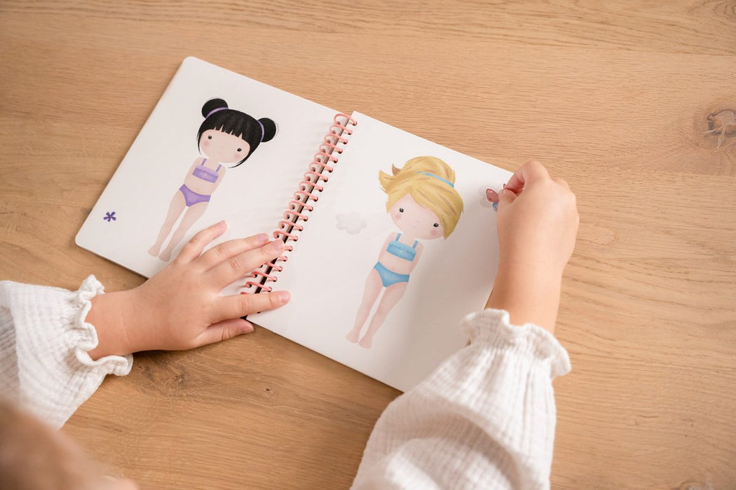 Stickersbok Little Duch  'Rosa & Friends'