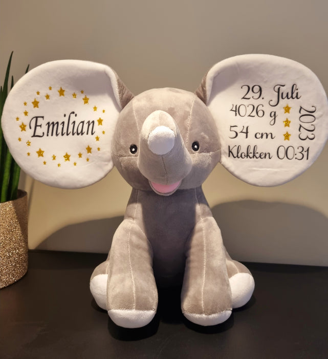 Bamse med navn og fødselsdata, grå elefant