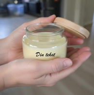Duftlys med egen tekst eller navn, 250 g, duft av lime og mandarin