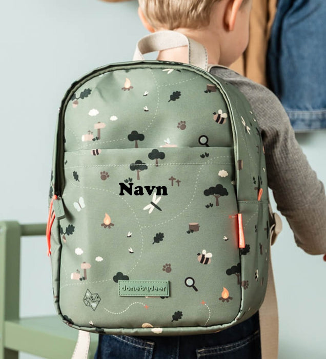 Done By Deer Barnesekk Med Navn, Tiny Trails Green 7.5L
