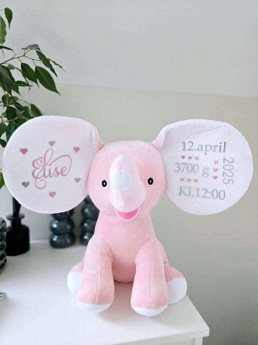 Bamse med navn og fødselsdata, lys rosa elefant