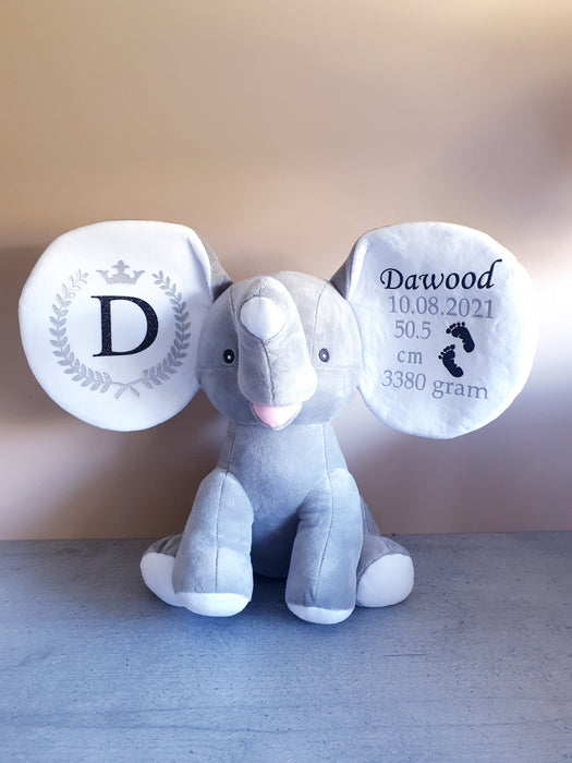Bamse med navn og fødselsdata, grå elefant