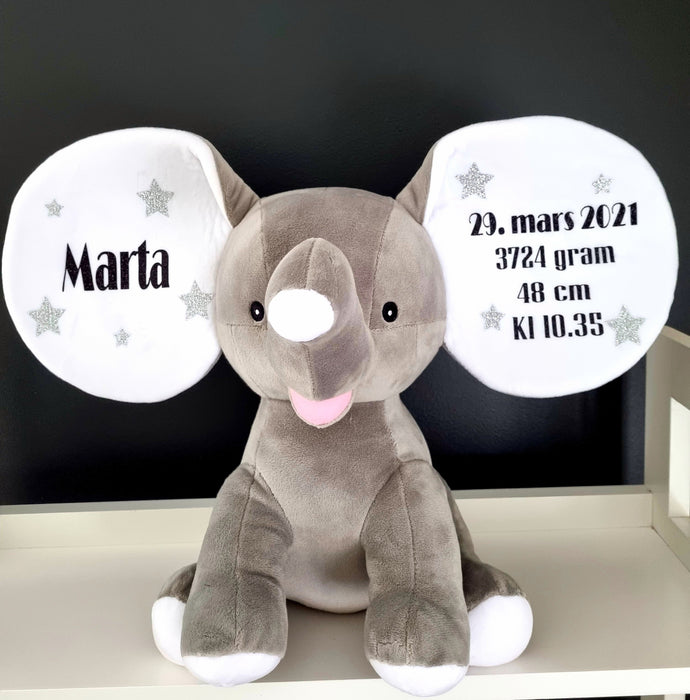 Bamse med navn og fødselsdata, grå elefant