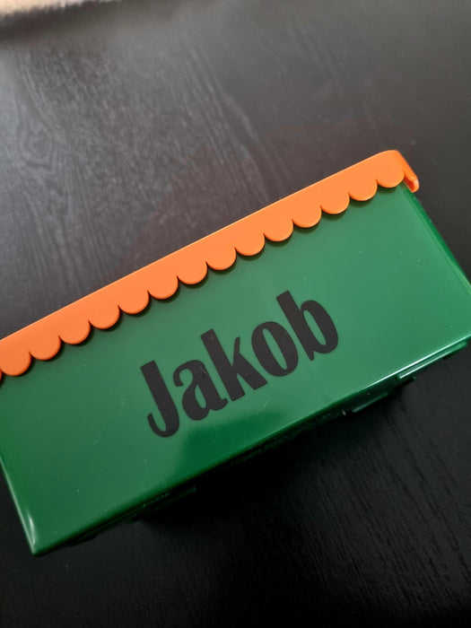 Matboks Med Navn Blafre, Treroms Orange