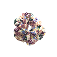 Scrunchie hårstikk med blømster